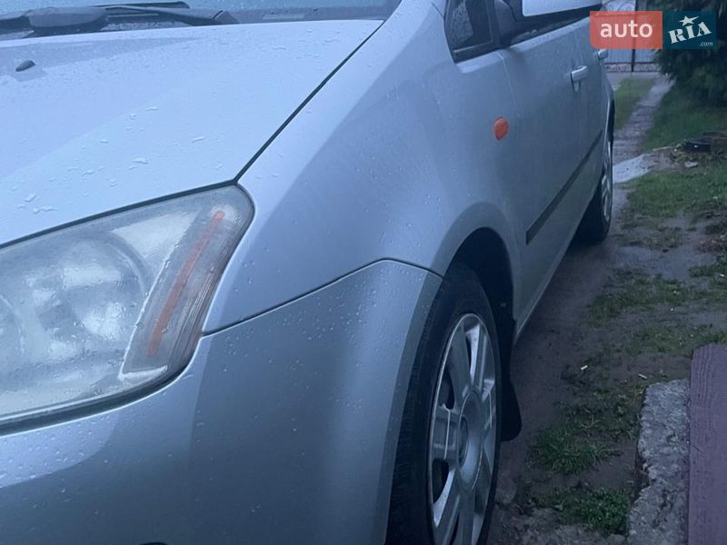 Мінівен Ford C-Max 2004 в Рудки
