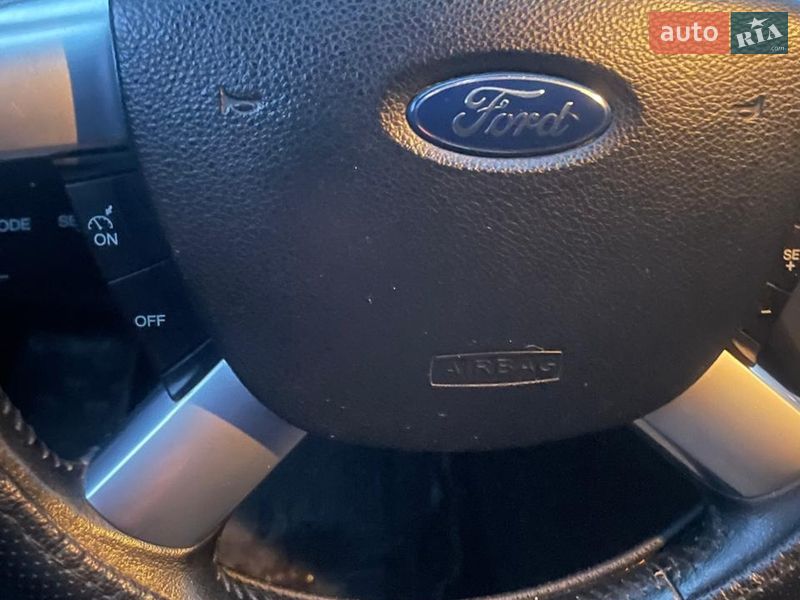 Мінівен Ford C-Max 2004 в Рудки
