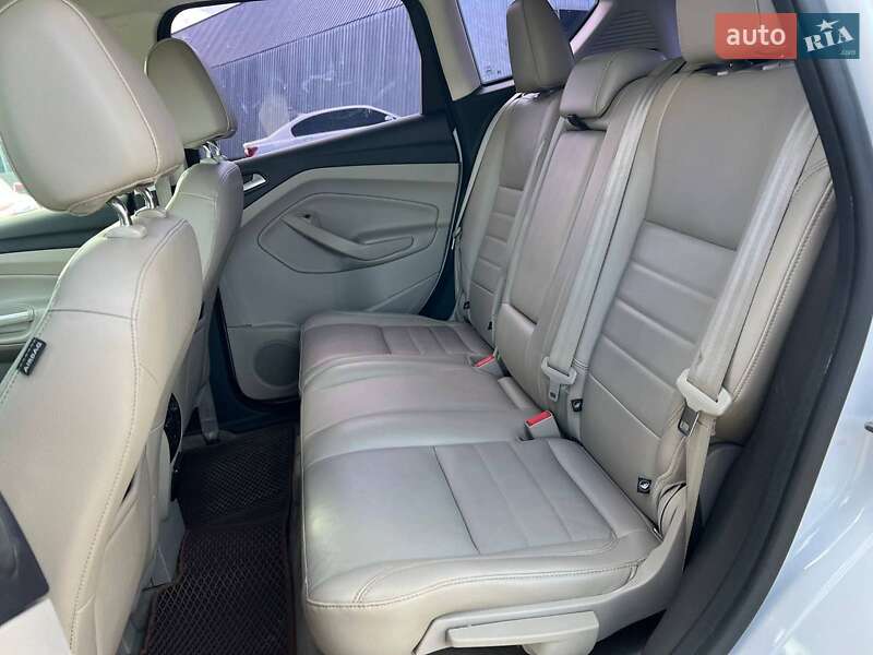 Минивэн Ford C-Max 2013 в Львове