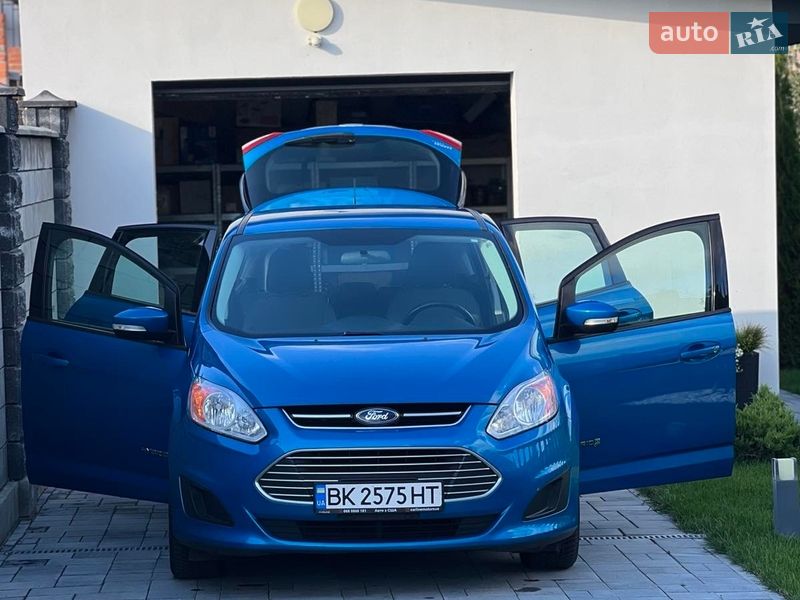 Минивэн Ford C-Max 2015 в Ровно