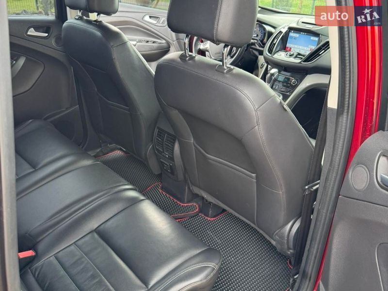 Минивэн Ford C-Max 2016 в Южном