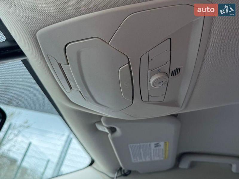 Мінівен Ford C-Max 2016 в Южному фото 25 Мінівен Ford C-Max 2016 в Южному