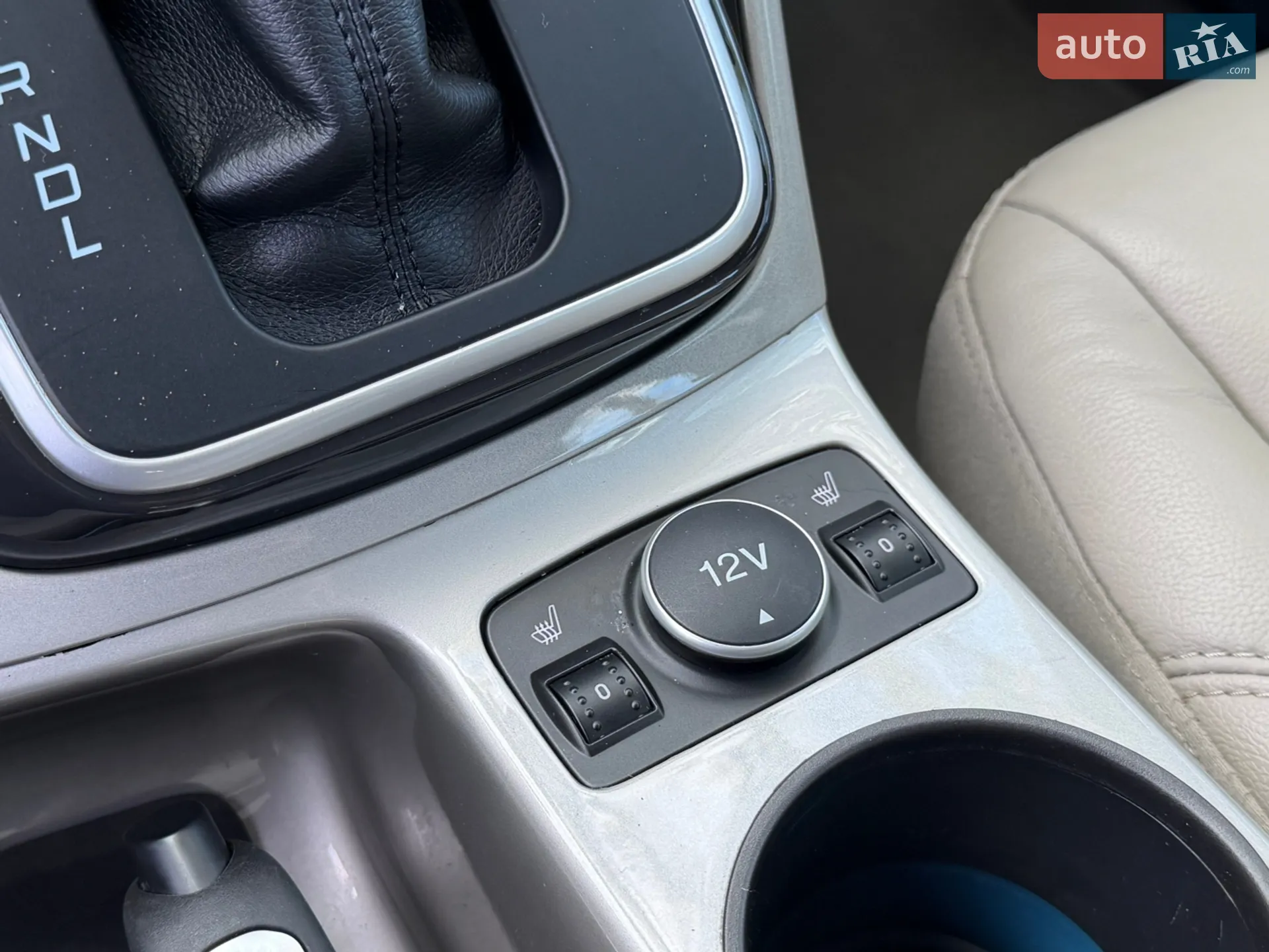 2016 Ford C-MAX - мініатюра 18