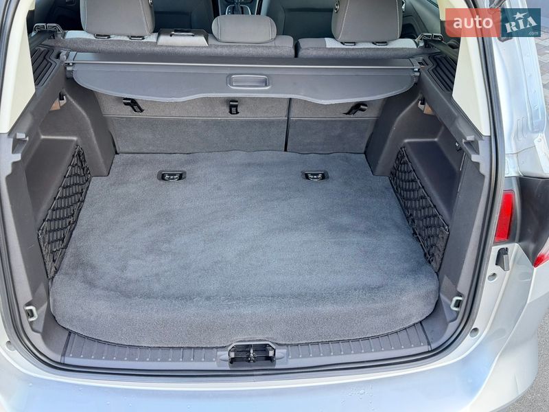 Мінівен Ford C-Max 2017 в Києві