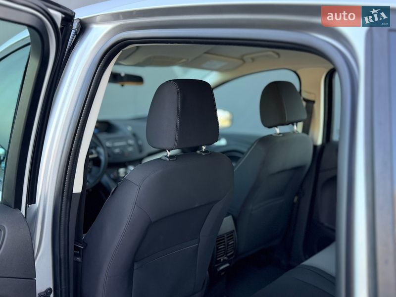 Мінівен Ford C-Max 2017 в Києві