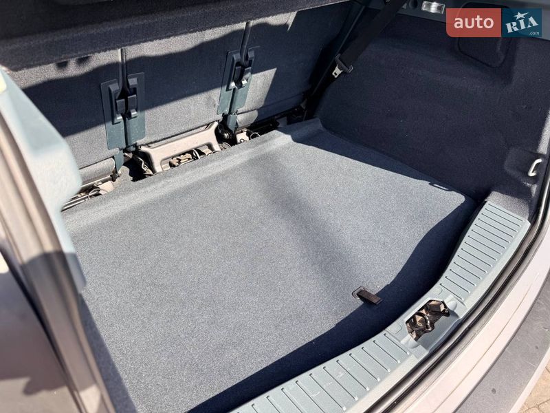 Минивэн Ford C-Max 2013 в Ивано-Франковске