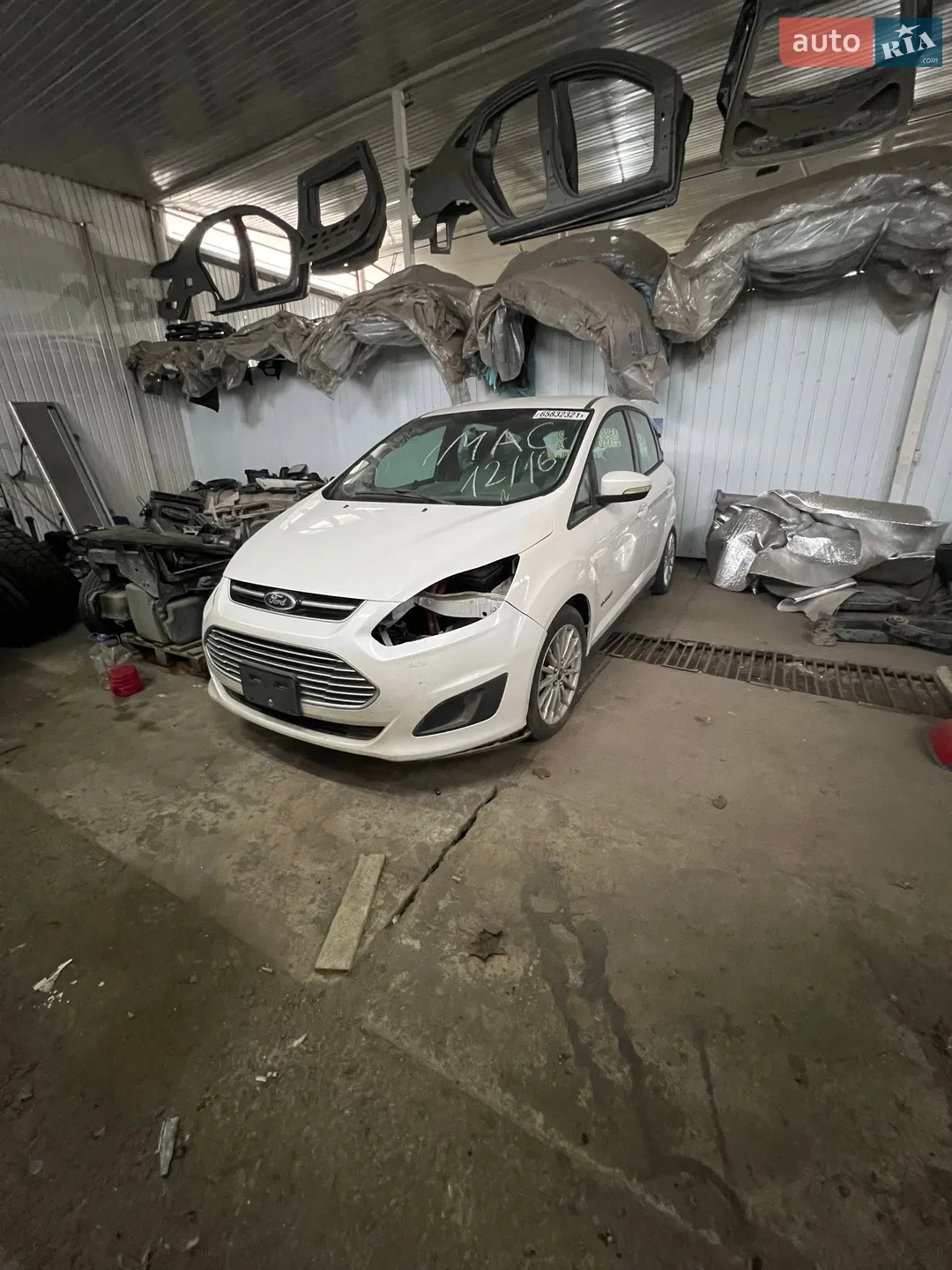 2013 Ford C-MAX - фото 1
