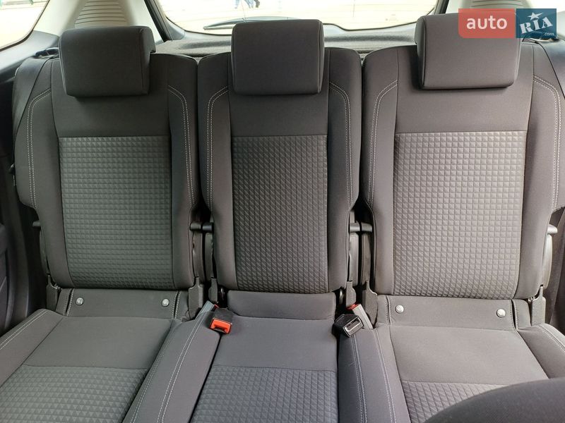Минивэн Ford C-Max 2016 в Бердичеве