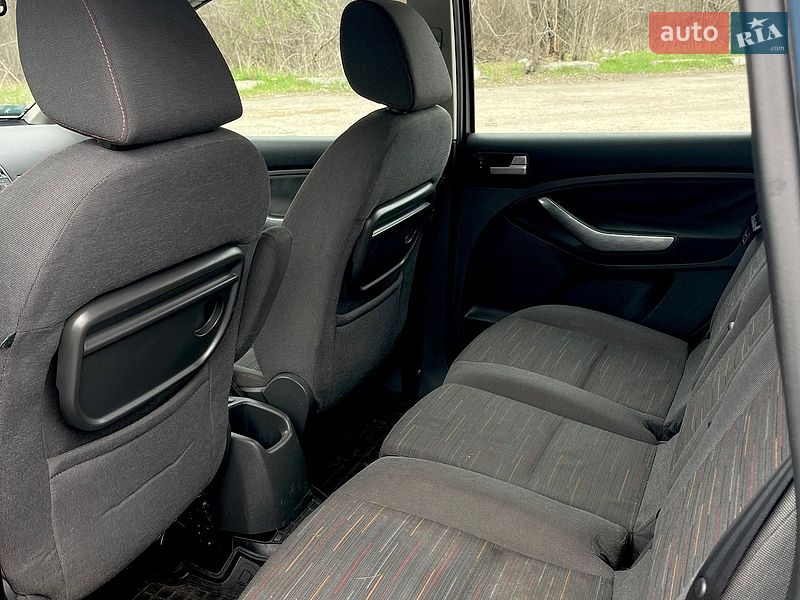 Минивэн Ford C-Max 2008 в Кривом Роге