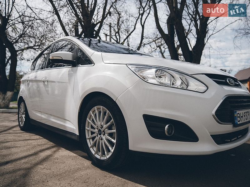 Минивэн Ford C-Max 2015 в Измаиле