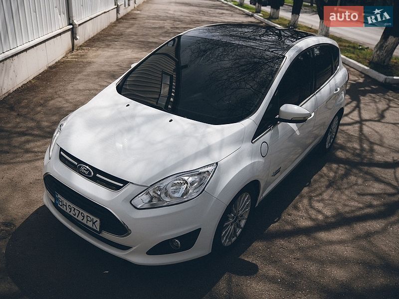 Минивэн Ford C-Max 2015 в Измаиле