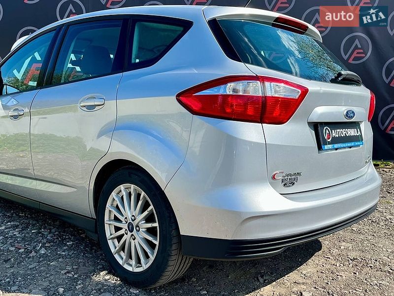 Мінівен Ford C-Max 2016 в Києві