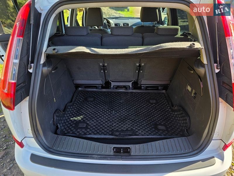 Мінівен Ford C-Max 2009 в Нововолинську