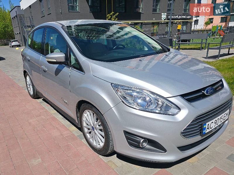 Мінівен Ford C-Max 2015 в Луцьку