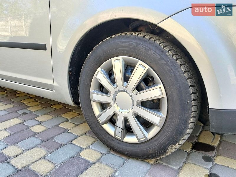 Минивэн Ford C-Max 2006 в Гнивани
