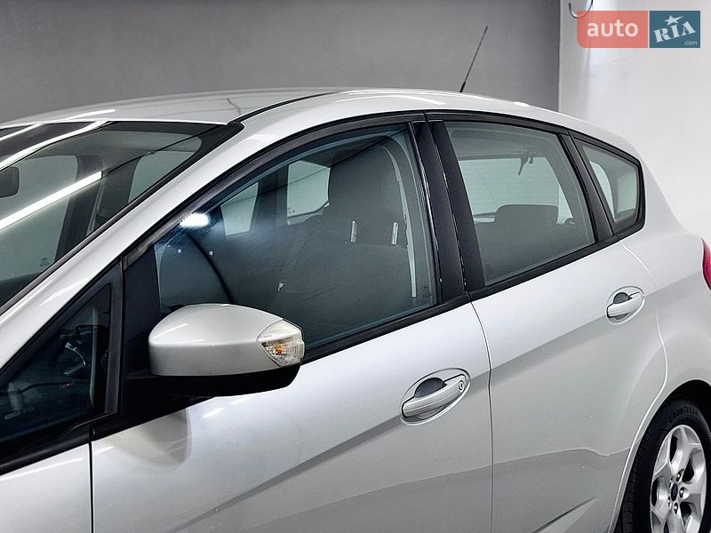 Минивэн Ford C-Max 2014 в Стрые