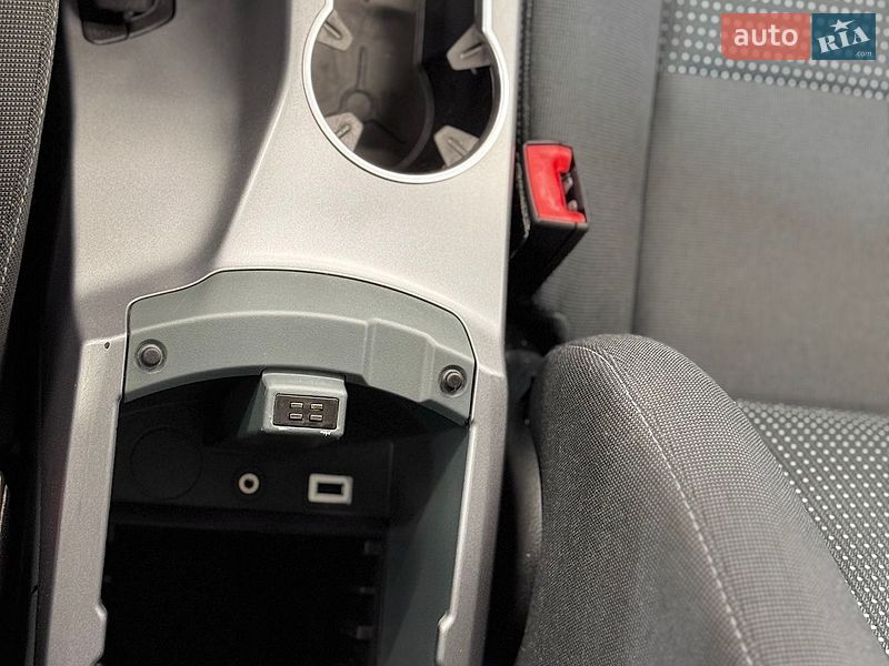 Минивэн Ford C-Max 2014 в Стрые