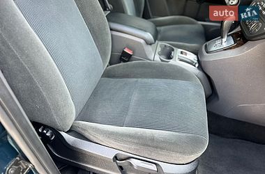 Минивэн Ford C-Max 2006 в Киеве