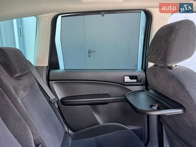 Минивэн Ford C-Max 2006 в Киеве