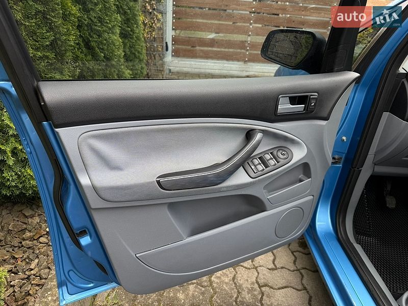 Мінівен Ford C-Max 2008 в Стрию