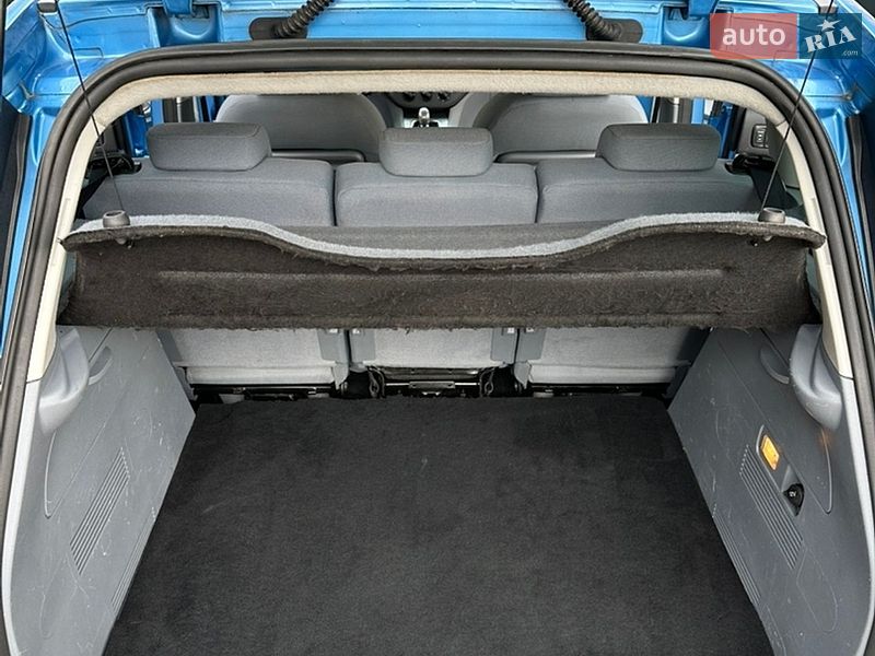 Минивэн Ford C-Max 2008 в Луцке