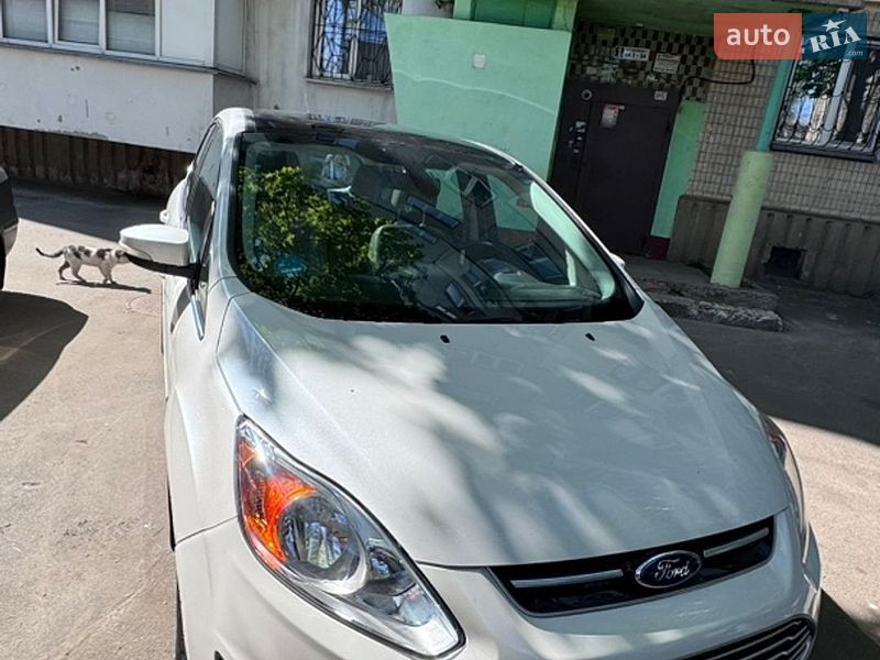 Минивэн Ford C-Max 2013 в Киеве