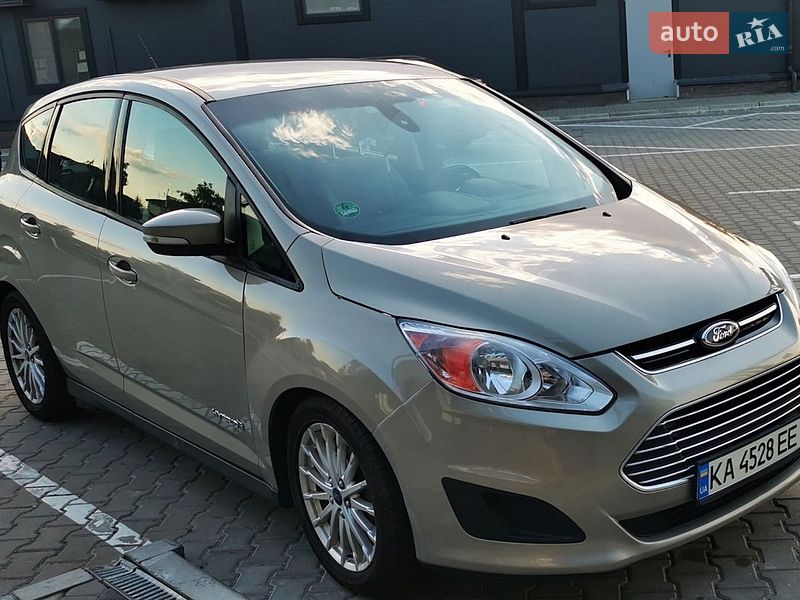 Минивэн Ford C-Max 2016 в Киеве