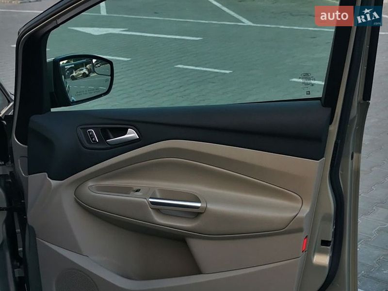 Минивэн Ford C-Max 2016 в Киеве