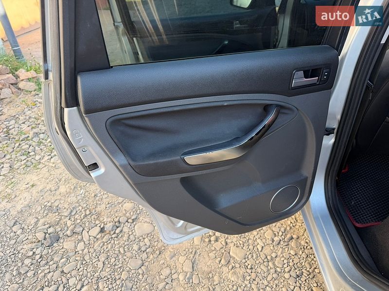 Минивэн Ford C-Max 2008 в Стрые