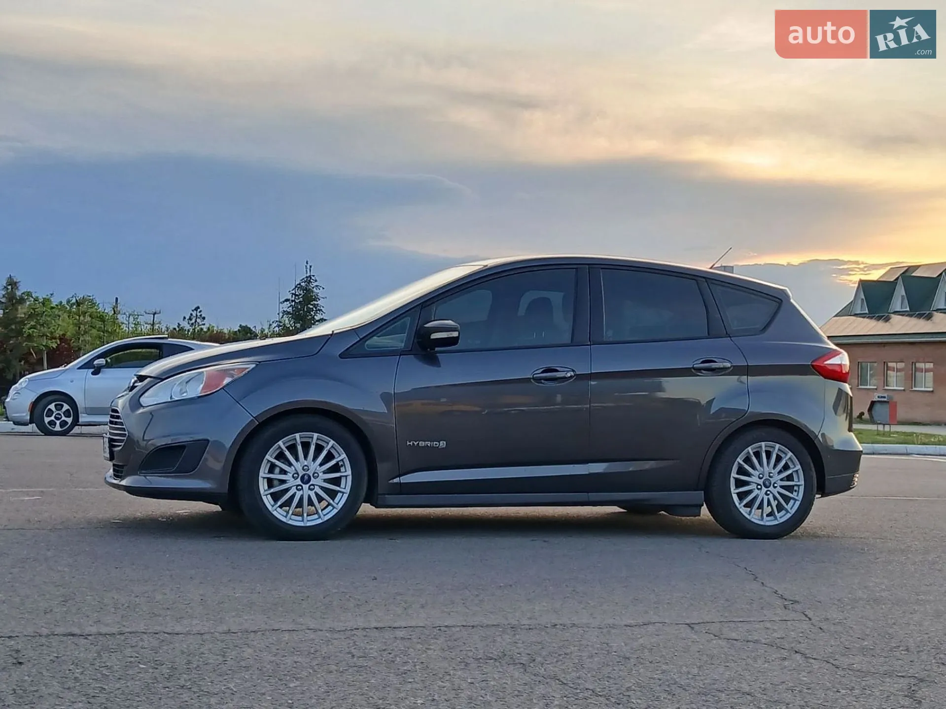 2016 Ford C-MAX - мініатюра 19