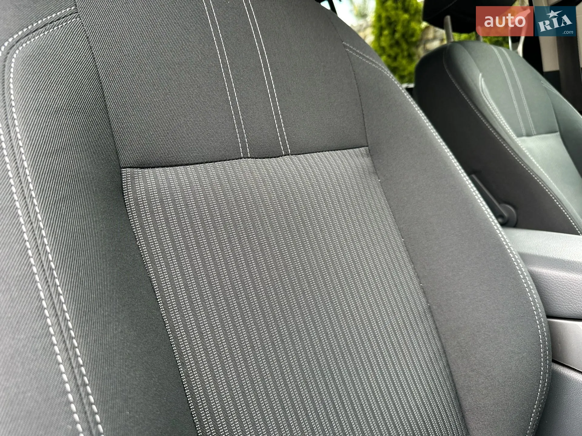 2015 Ford C-MAX - мініатюра 105