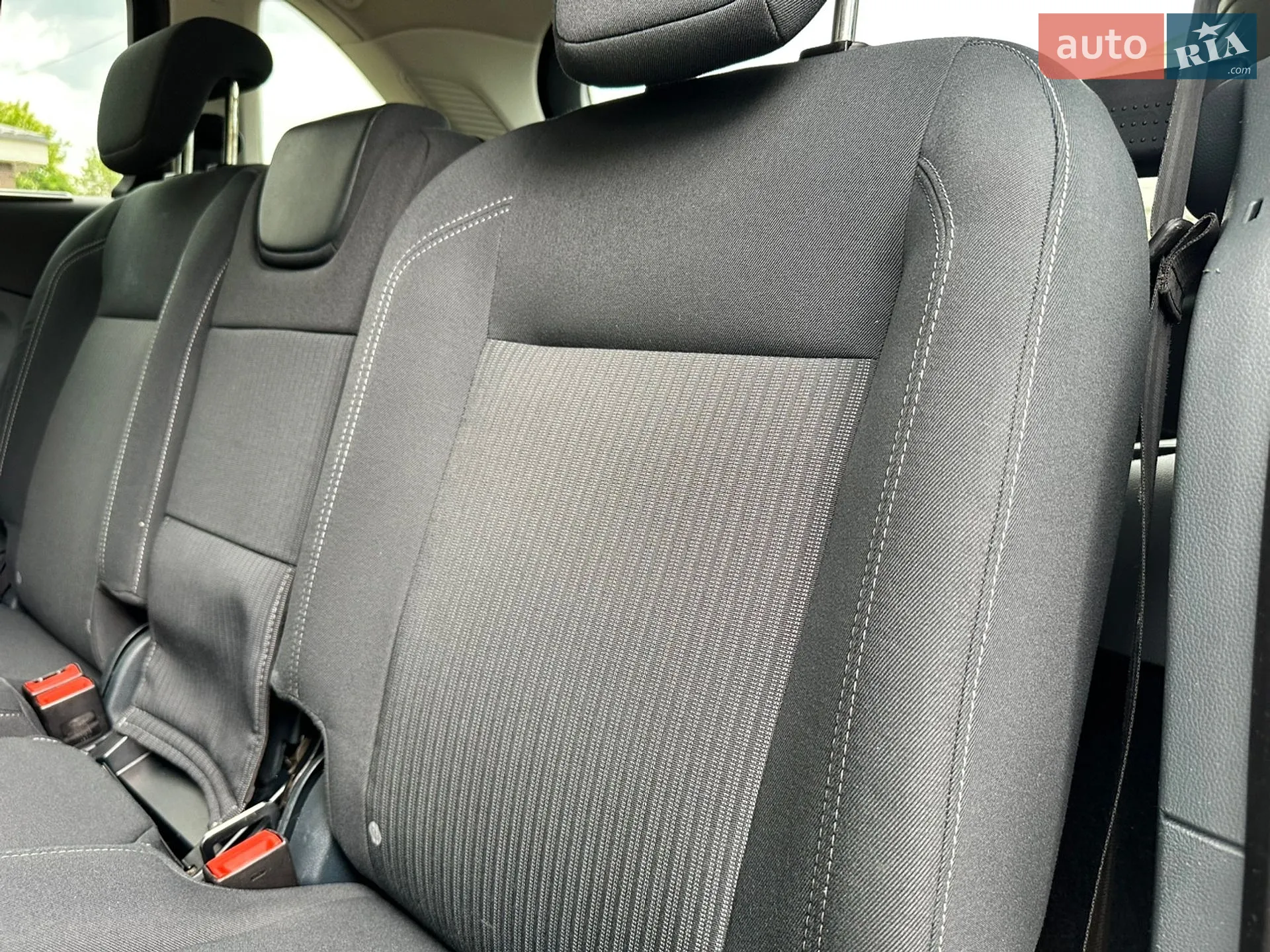 2015 Ford C-MAX - мініатюра 110
