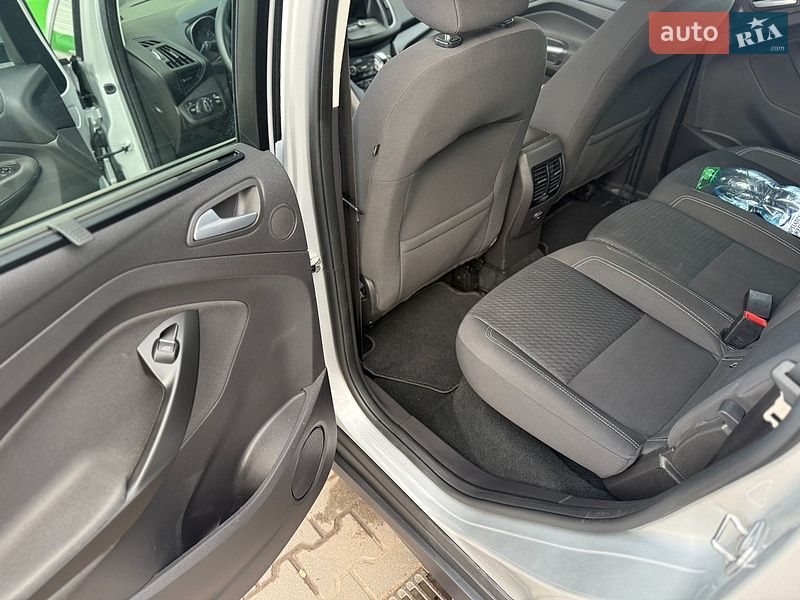 Минивэн Ford C-Max 2018 в Нововолынске