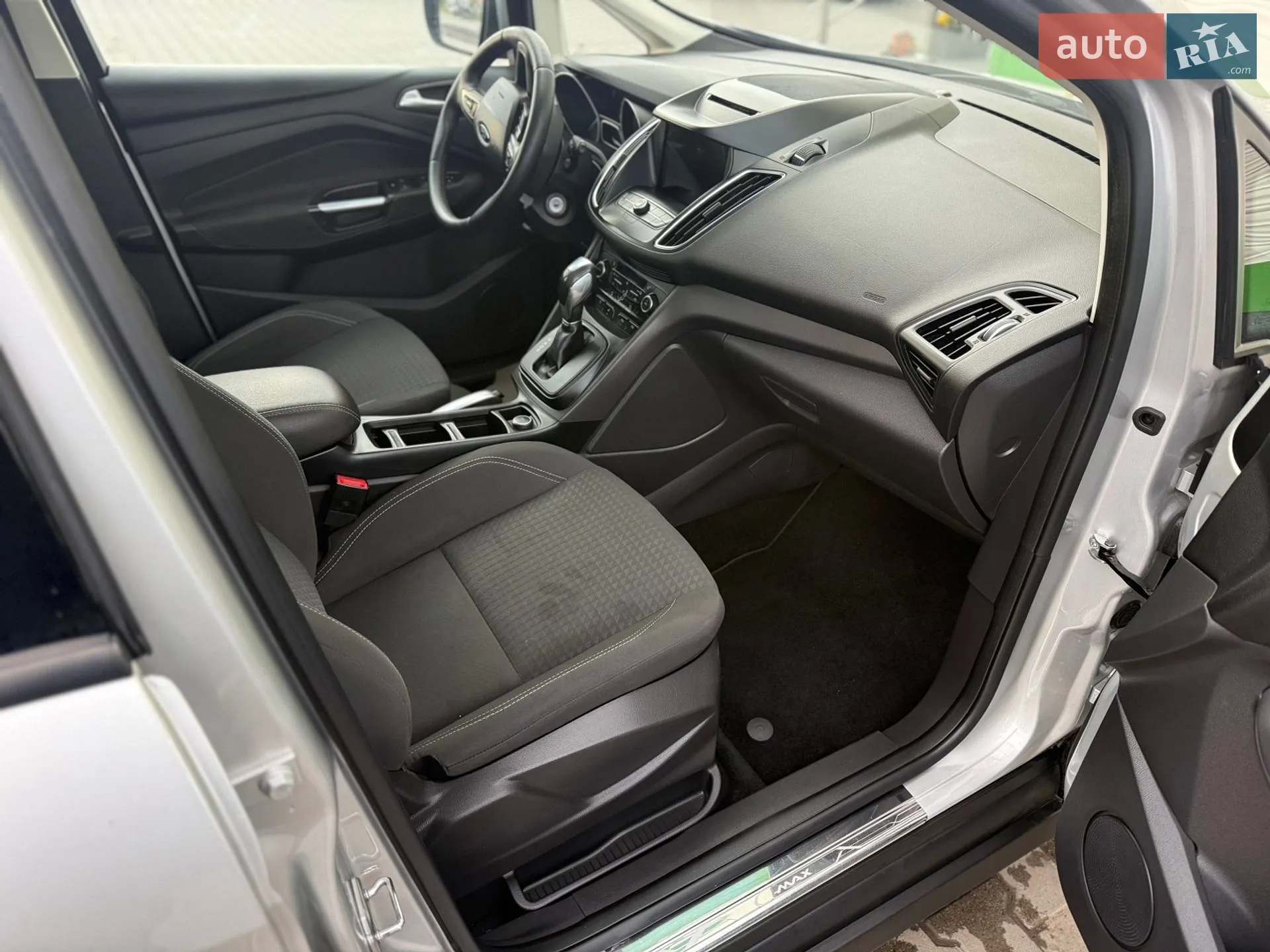 2018 Ford C-MAX - мініатюра 38