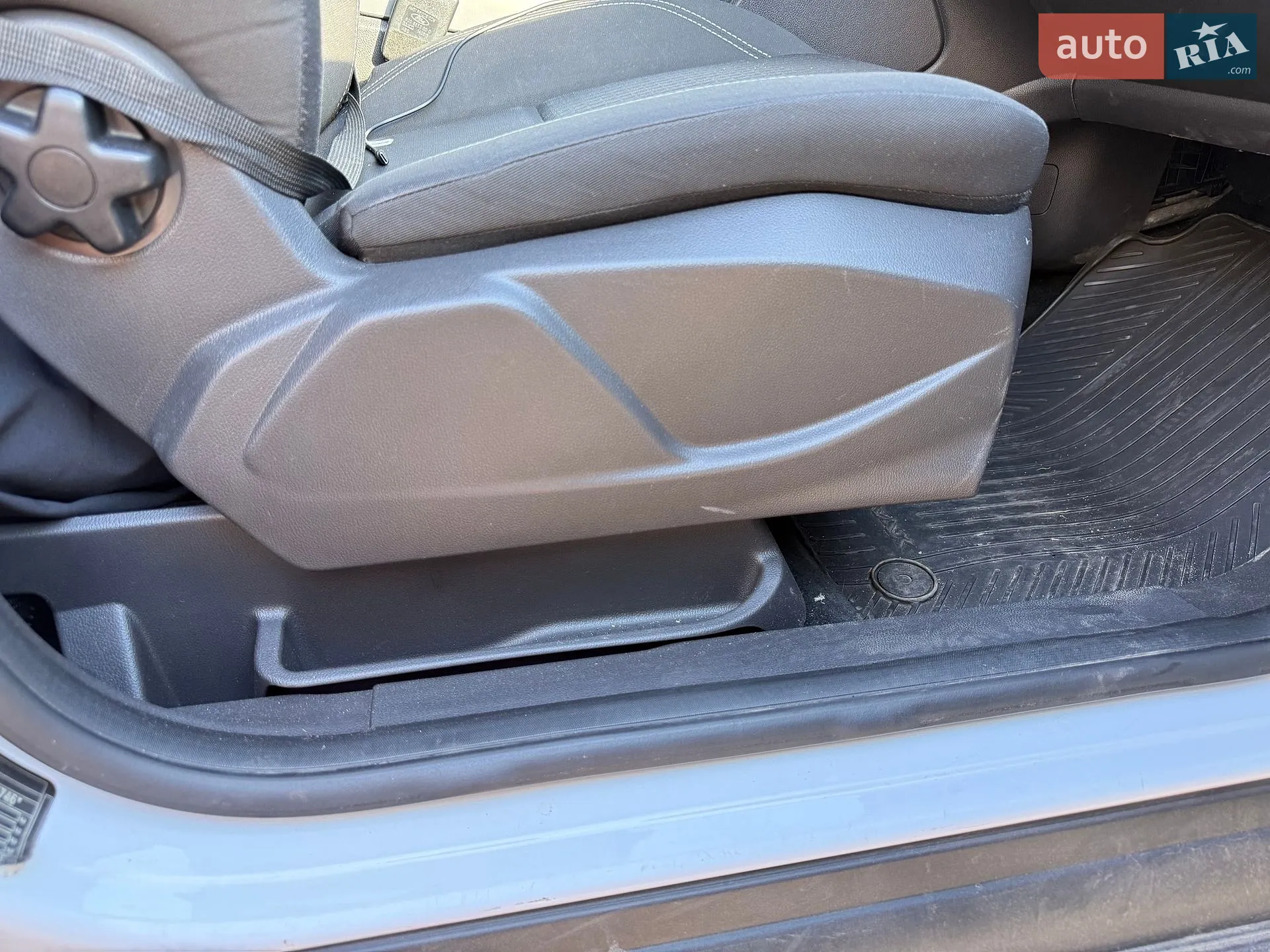 2015 Ford C-MAX - мініатюра 20