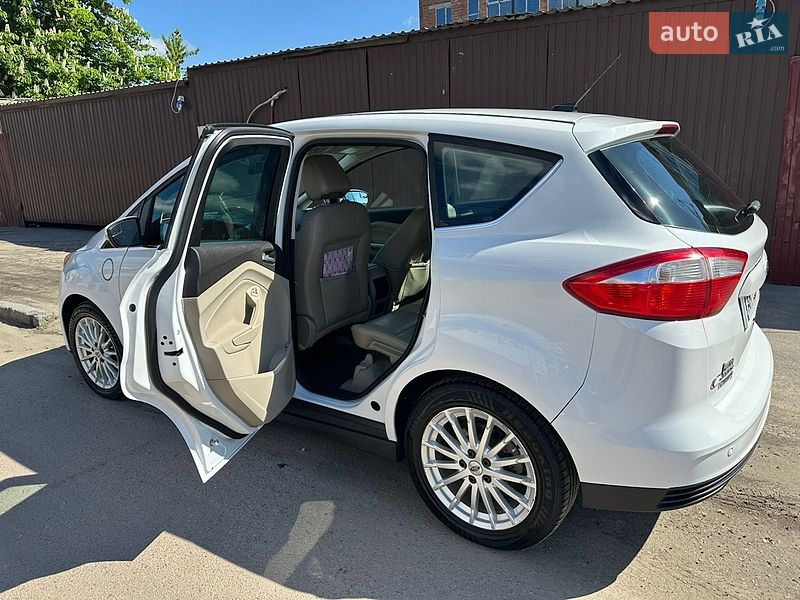Мінівен Ford C-Max 2015 в Житомирі