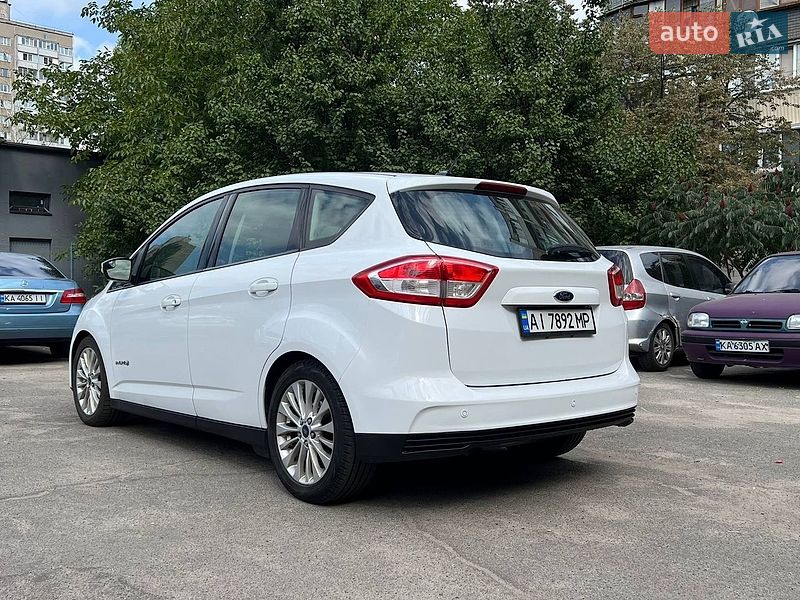 Минивэн Ford C-Max 2017 в Киеве