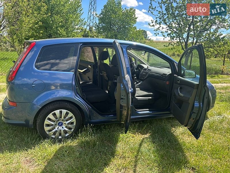 Минивэн Ford C-Max 2010 в Львове