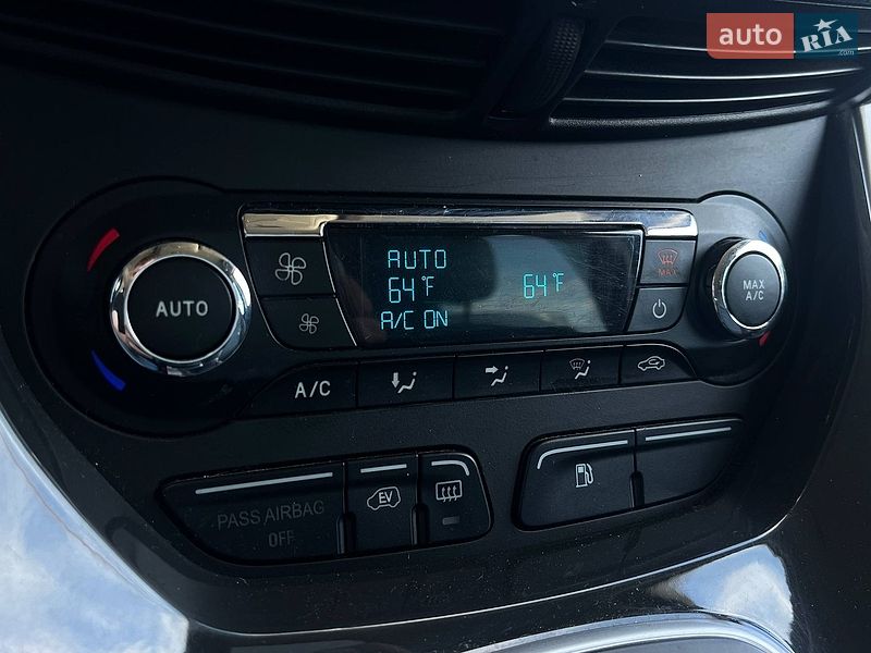 Минивэн Ford C-Max 2013 в Киеве