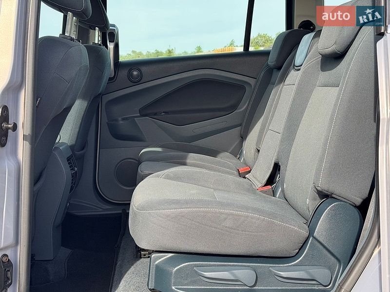 Минивэн Ford C-Max 2013 в Стрые