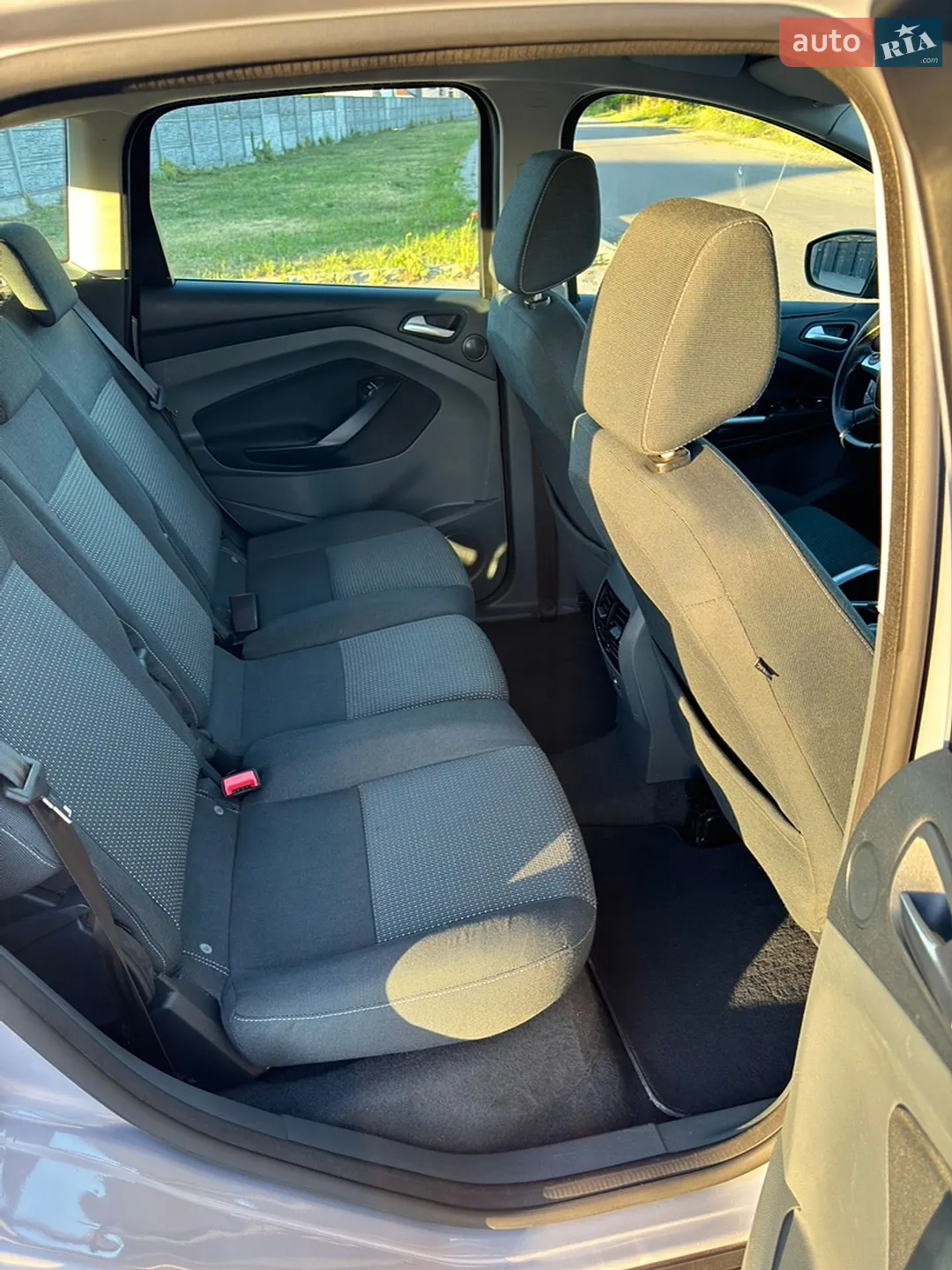 2010 Ford C-MAX - мініатюра 8
