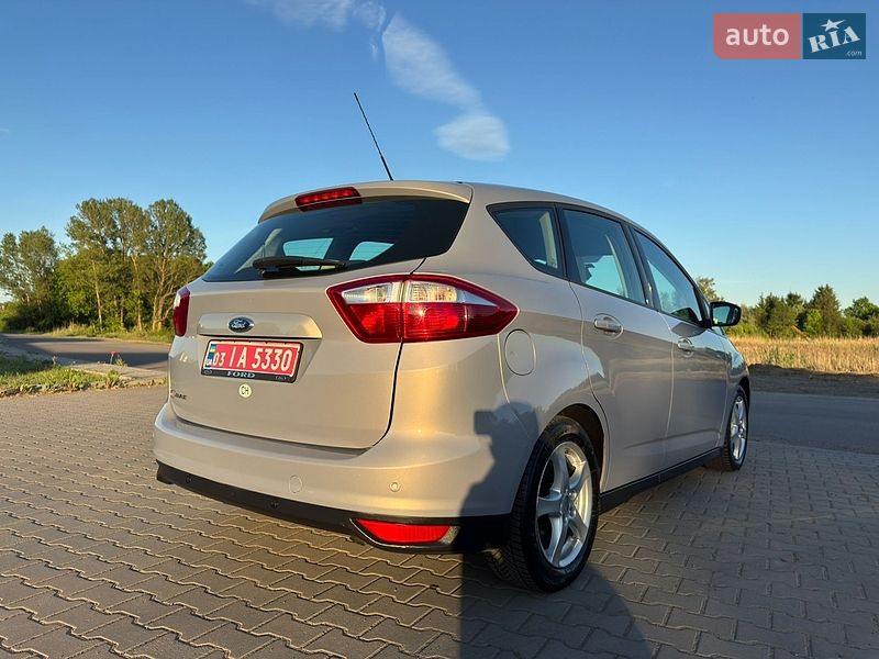 Мінівен Ford C-Max 2010 в Нововолинську