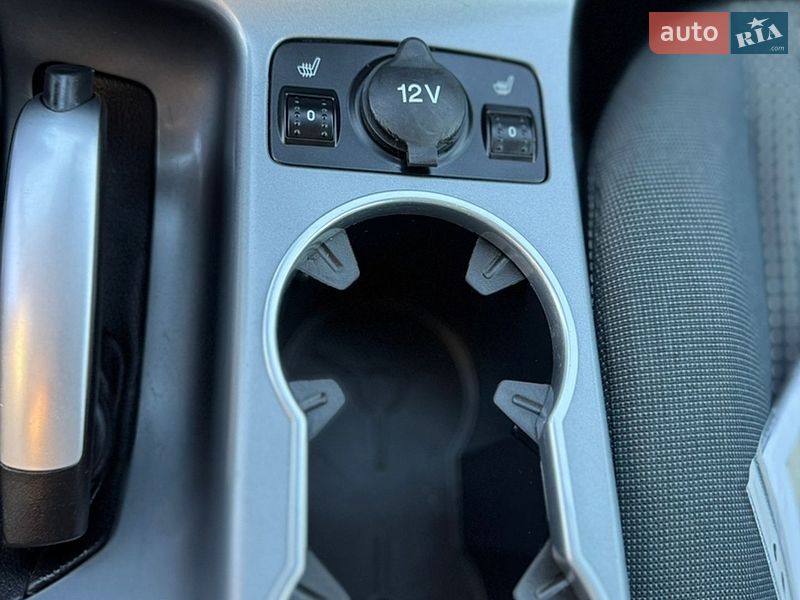 Мінівен Ford C-Max 2010 в Нововолинську