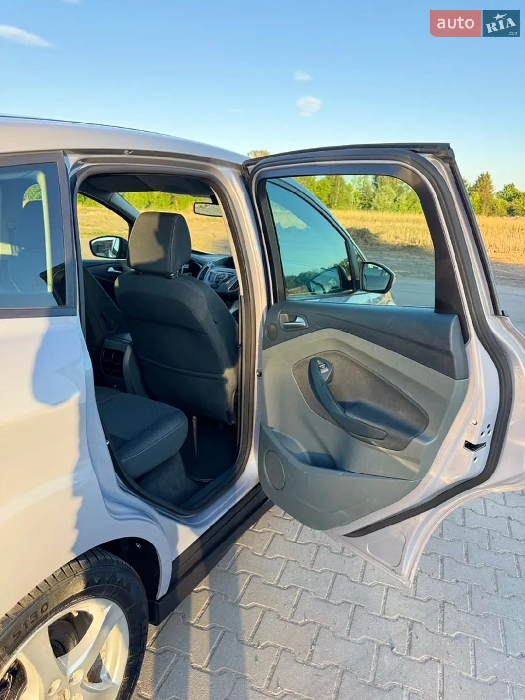 2010 Ford C-MAX - мініатюра 28