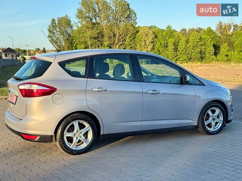 Мінівен Ford C-Max 2010 в Нововолинську