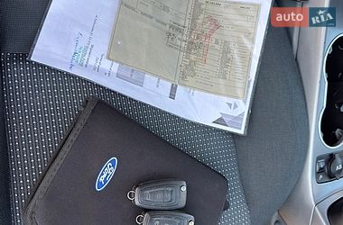 Мінівен Ford C-Max 2010 в Нововолинську