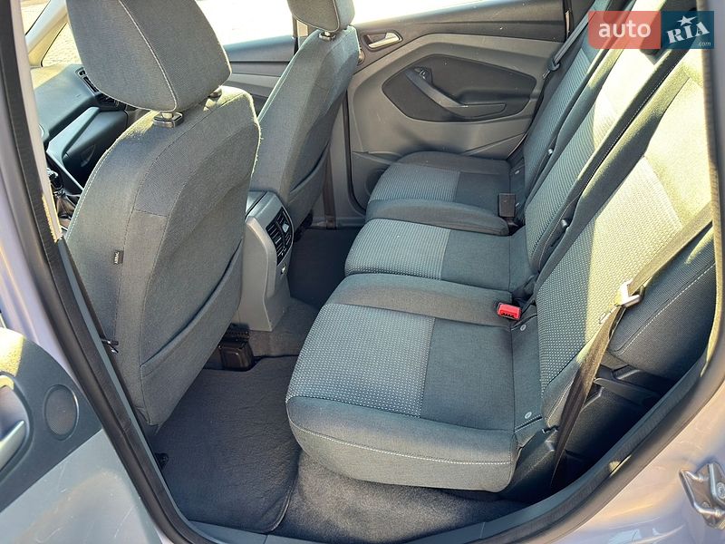 Мінівен Ford C-Max 2010 в Нововолинську