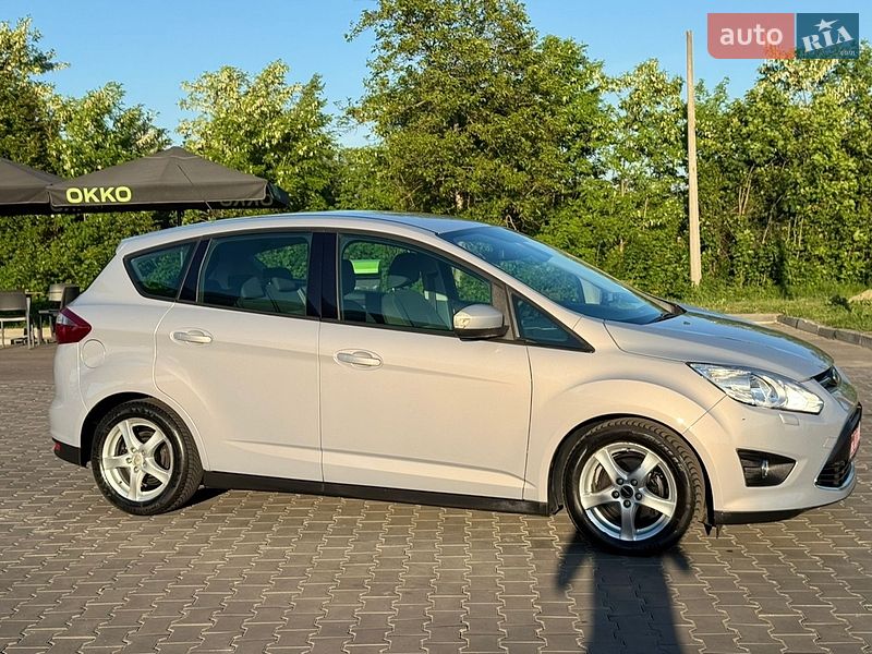 Мінівен Ford C-Max 2010 в Нововолинську