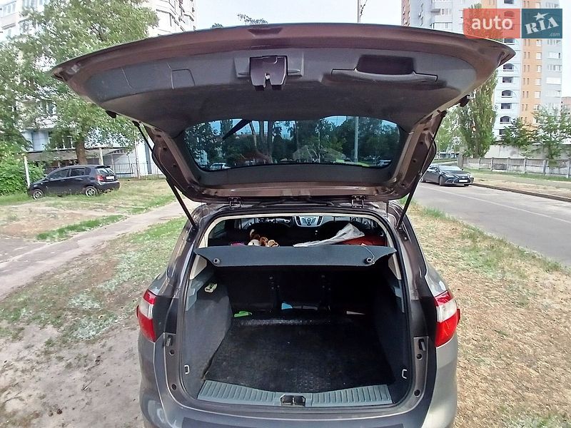 Мінівен Ford C-Max 2013 в Києві