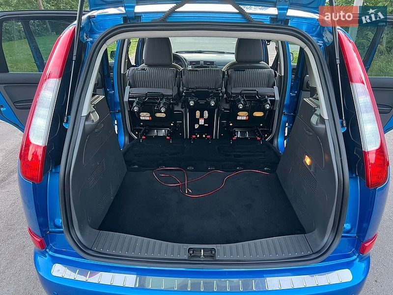 Минивэн Ford C-Max 2004 в Измаиле